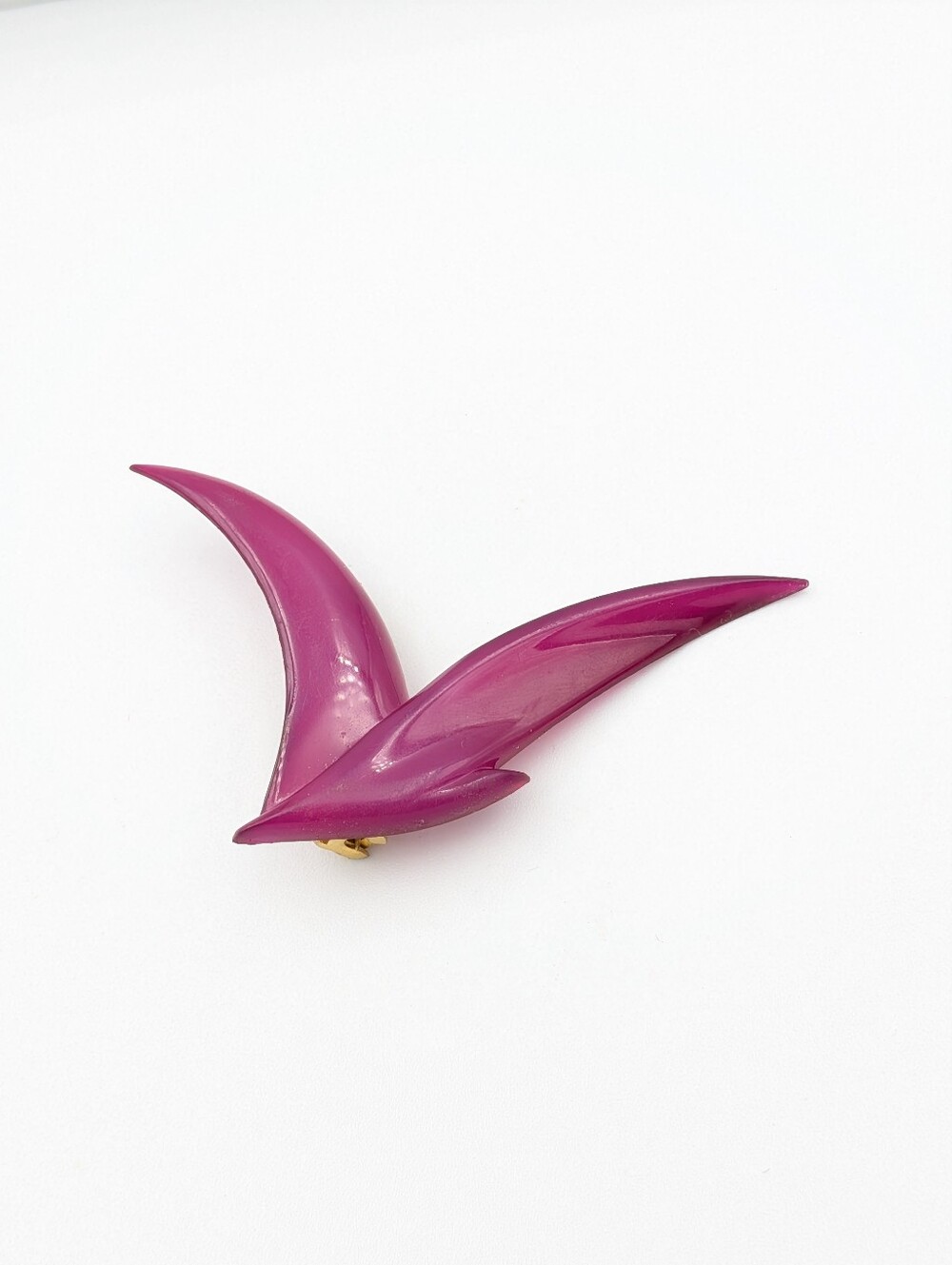 Vintage Buch Deichmann Copenhagen # 3 acrylic 1980s bird brooch pin